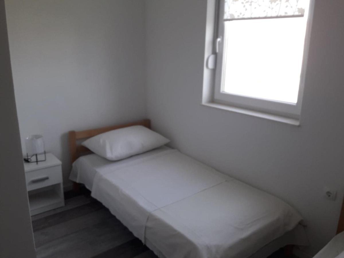 Apartman Sandra Vodice Dış mekan fotoğraf
